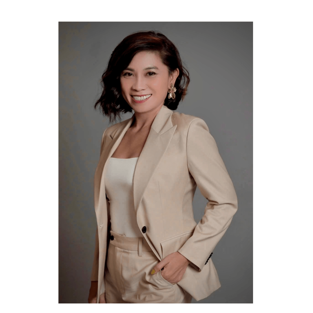 Chị Phạm Linh Chi