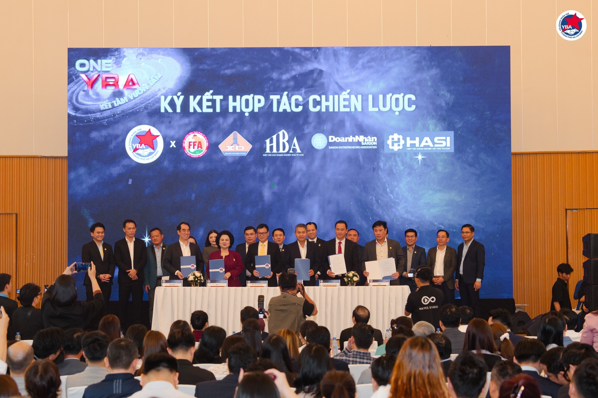 6 Hiệp hội doanh nghiệp TP.HCM lần đầu ký kết hợp tác chiến lược, kiến tạo hệ sinh thái kết nối doanh nhân toàn diện