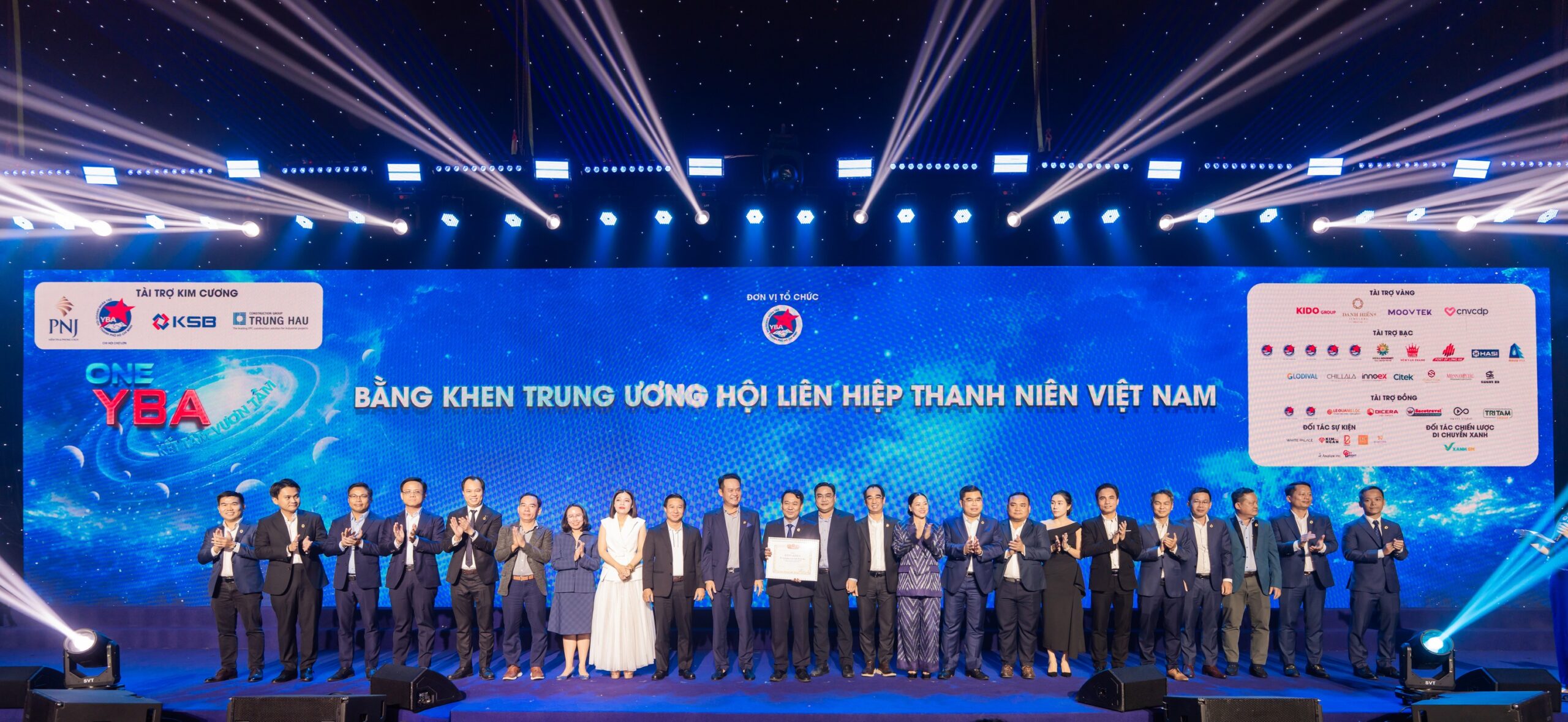 Hội Doanh Nhân Trẻ TP.HCM vinh dự nhận Bằng khen của Ủy ban Trung ương Hội Liên hiệp Thanh niên Việt Nam, 07 lãnh đạo Hội được vinh danh
