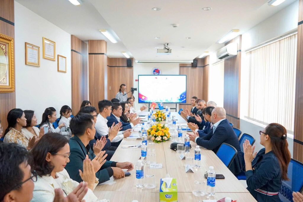 Hội Doanh nhân Trẻ Việt Nam tăng cường kết nối, hợp tác doanh nghiệp Việt Nam – Australia