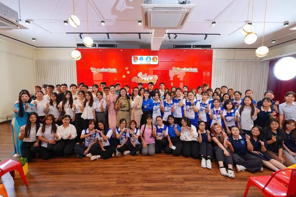 Từ tình yêu Tổ quốc đến khát vọng cống hiến – Dấu ấn YBA HCM tại “Câu chuyện truyền cảm hứng 2026”