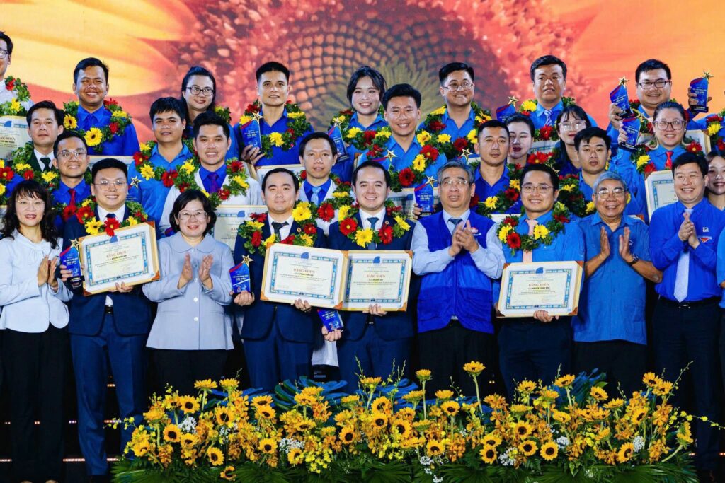 YBA HCM tự hào có 04 lãnh đạo được vinh danh “Thủ lĩnh Thanh niên Thành phố tiêu biểu” giai đoạn 2021 – 2026