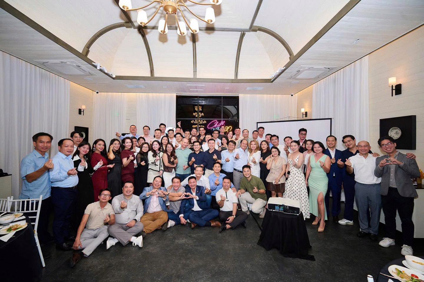 Chill with CEO – Cheers & Connections: Thêm gắn kết trong cộng đồng doanh nhân trẻ